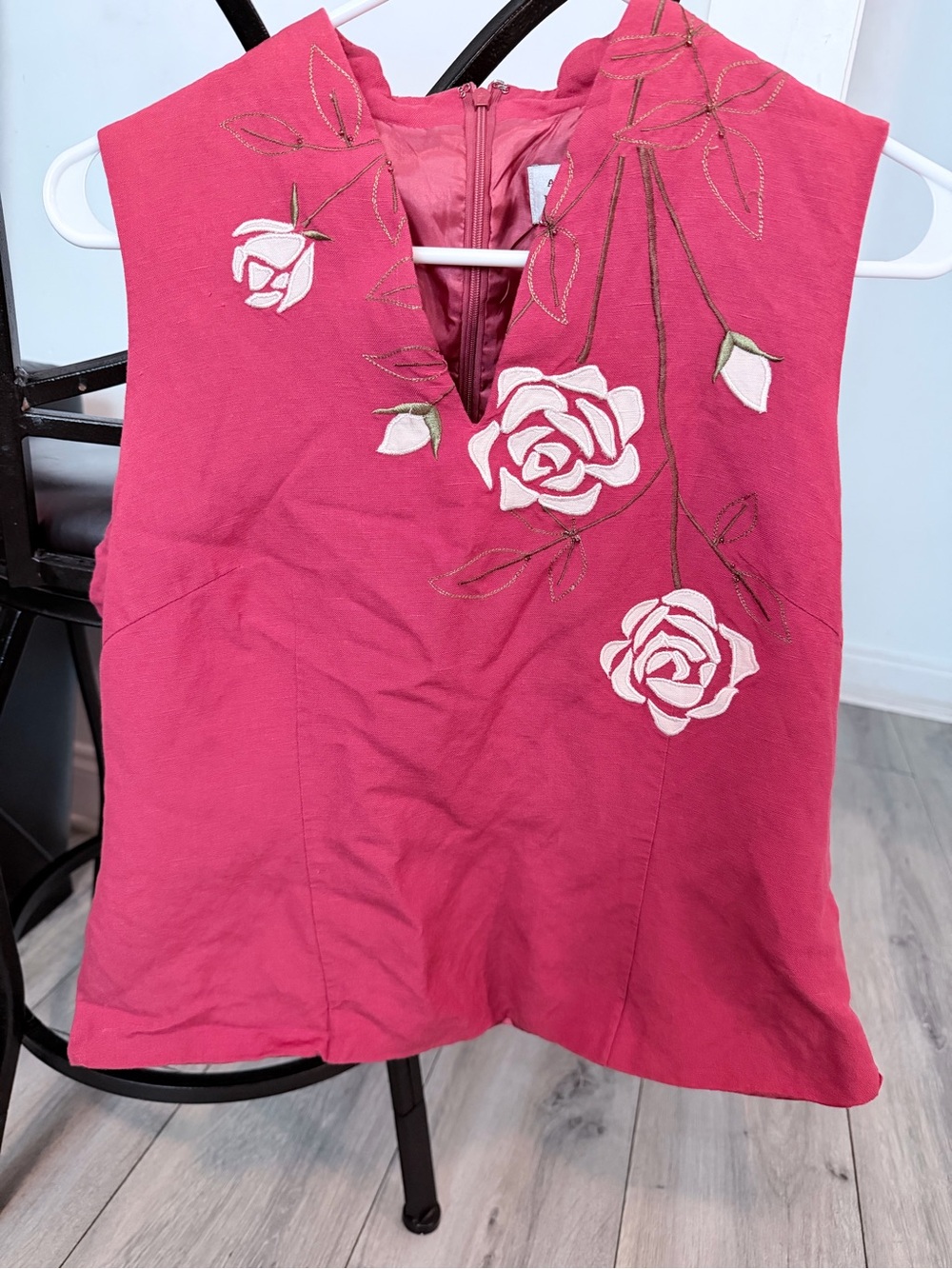 Adrianna Papell Pink Sleeveless Rose Embroidered Tank